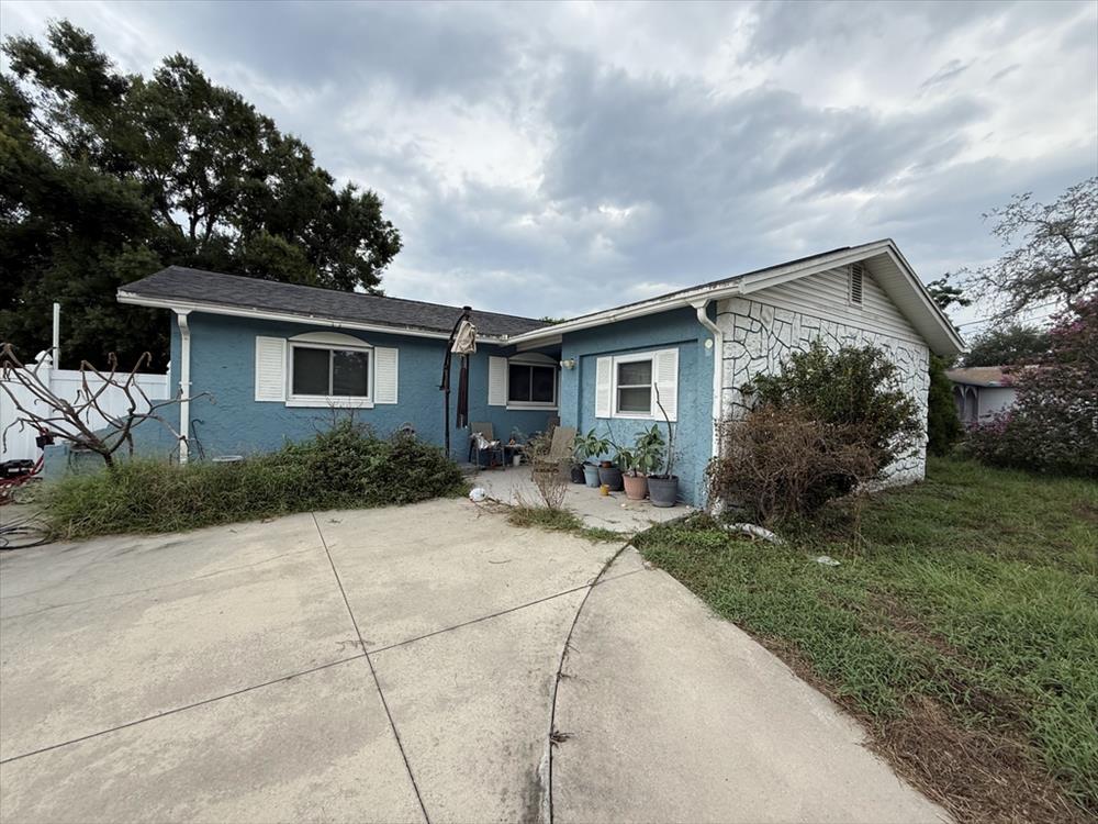 7311 Sequoia Dr Tampa